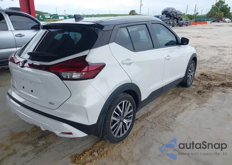 2021 Nissan Kicks Sv Xtronic Cvt из США, поврежденный, VIN 3N1CP5CV7ML515747